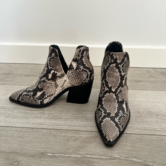 Vince Camuto Ankle Booties - Picture 4 of 4